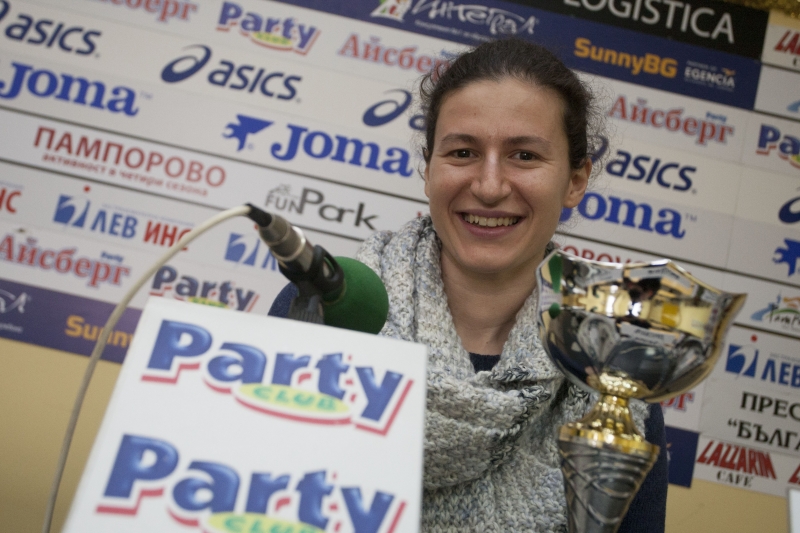 Линда Зечири