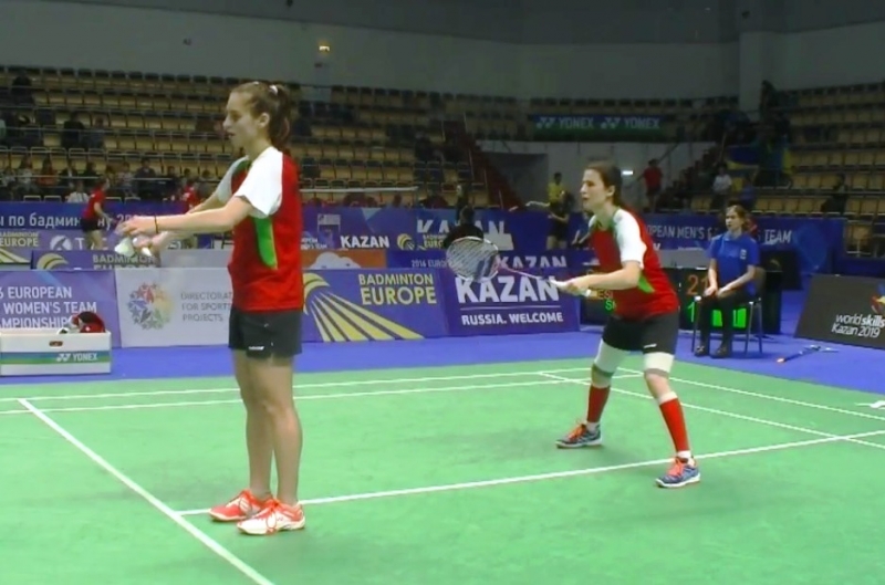 Линда и Стефани